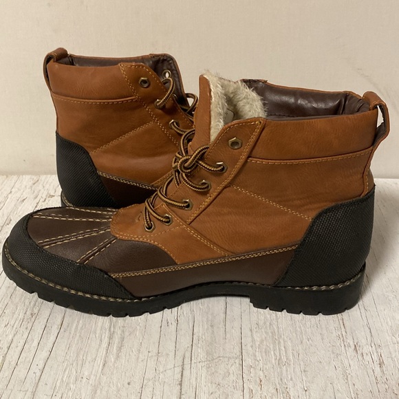 LAST CALL Steve Madden Fleece lined Boots - Picture 8 of 9